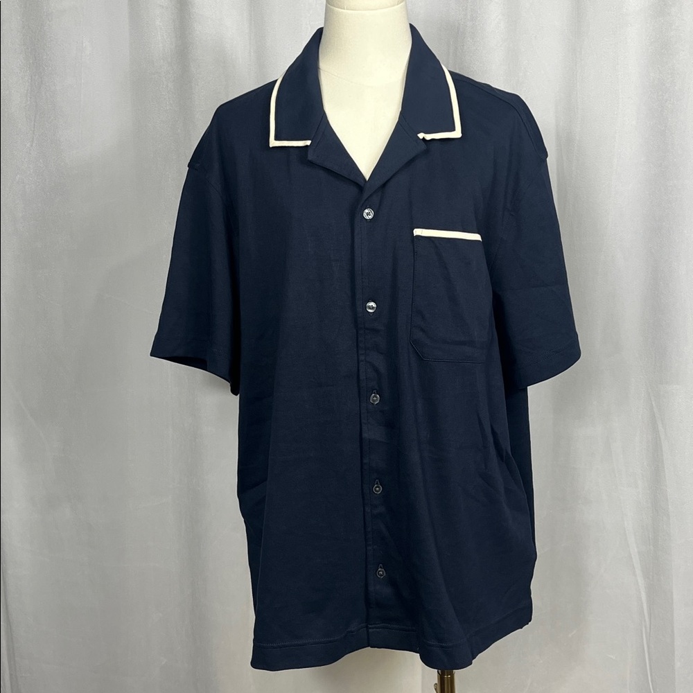 NWT Banana Republic Luxury Touch Tipp Resort Shirt in Prep Navy. - Picture 2 of 8